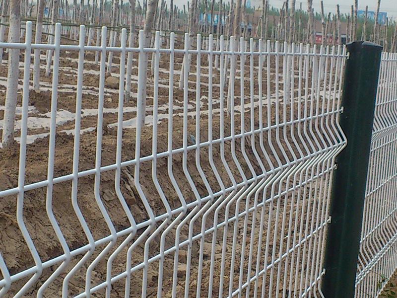 折彎護欄網 折彎護欄網