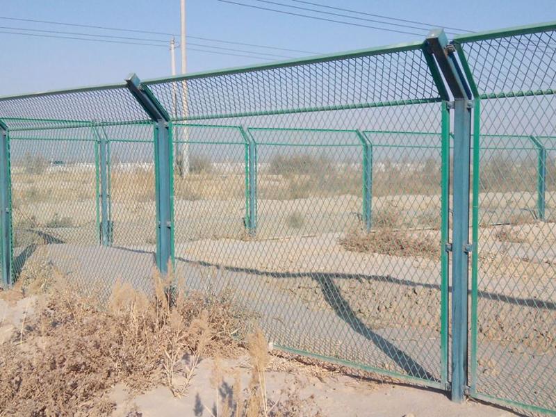 鋼闆網護欄 鋼闆網護欄